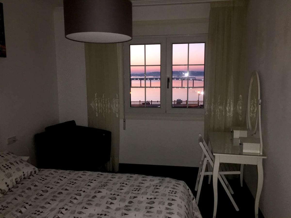 Ferienwohnung Apartamento Vilanova Vilanova de Arousa Exterior foto